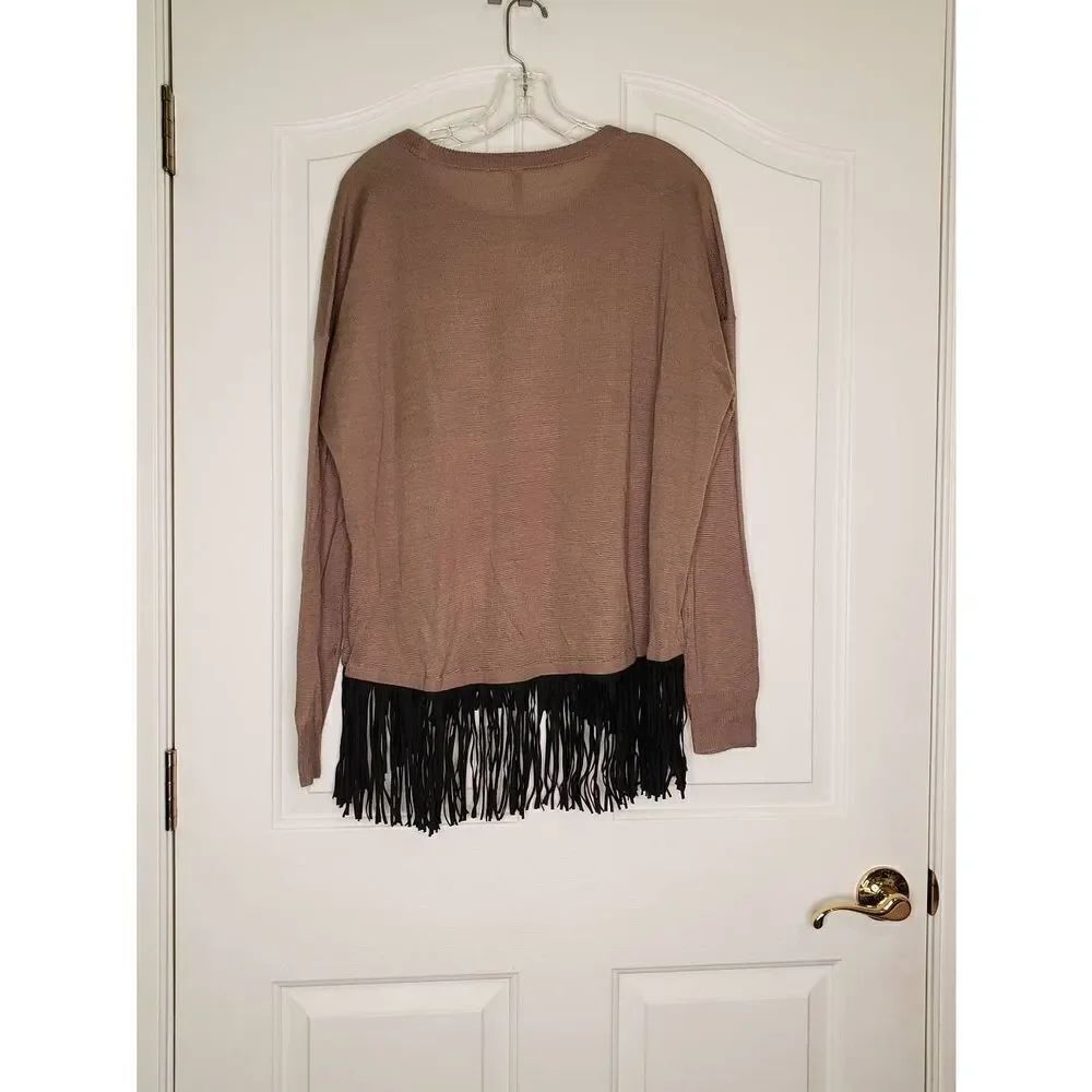 5/48 Sweater  - Picture 4 of 6